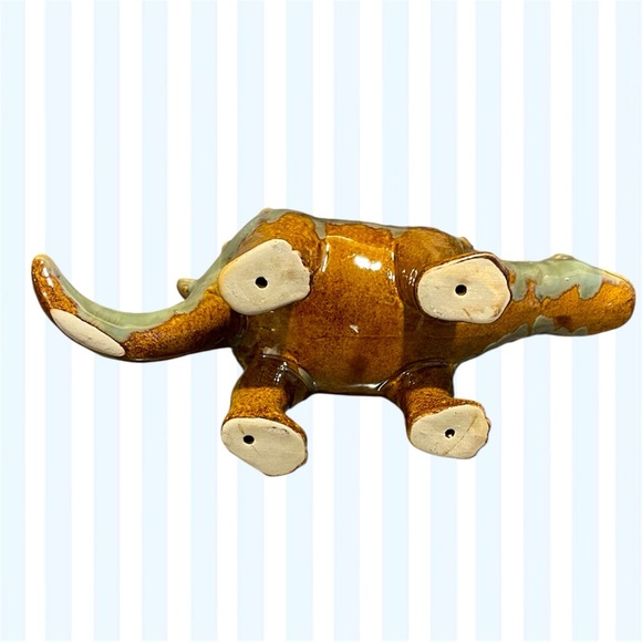 Adorable Ceramic Dinosaur Succulent Planter-3.5” Opening - Picture 5 of 5